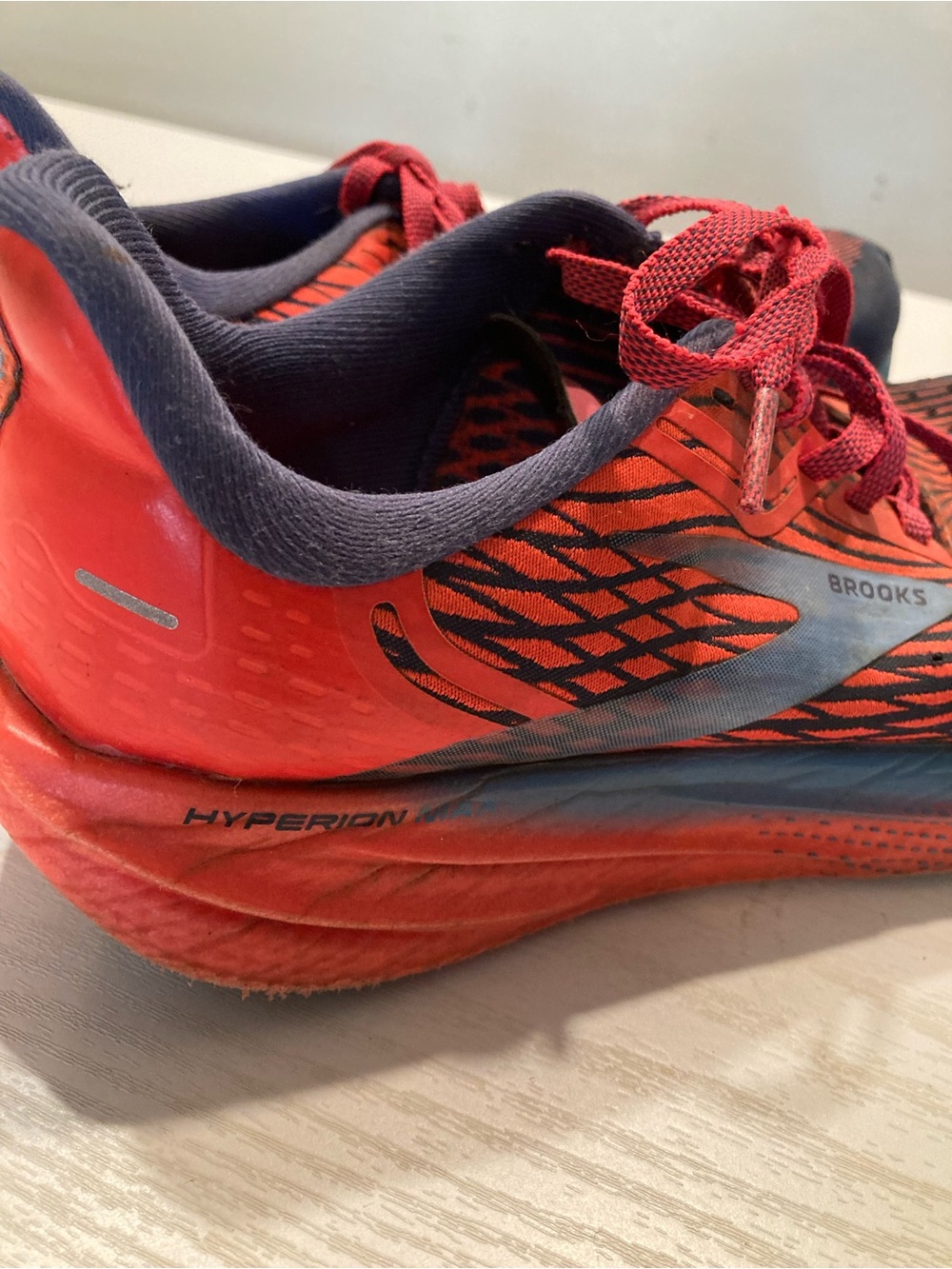 Brooks women’s Athletic Running Shoes - Red and Blue - Picture 5 of 11